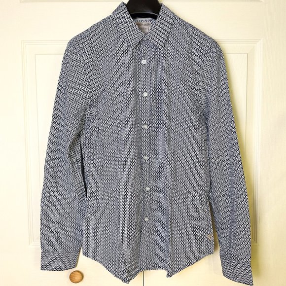Guess- Cotton Mens Casual button down shirt - Picture 2 of 6
